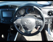 Toyota Corolla Fielder 2019