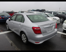 Toyota Corolla Axio 2015