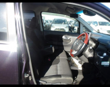 Daihatsu Move Custom 2018