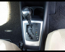 Toyota Corolla Axio 2012