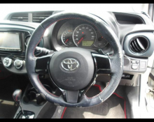 Toyota Vitz 2011