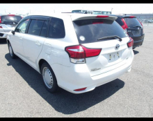 Toyota Corolla Fielder 2018