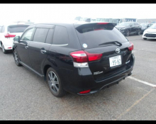 Toyota Corolla Fielder 2015