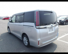 Toyota Noah 2018