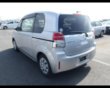 Toyota Spade 2018