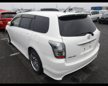 Toyota Corolla Fielder 2010