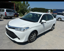Toyota Corolla Axio 2015