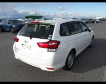 Toyota Corolla Fielder 2018