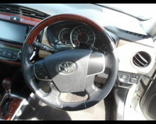 Toyota Corolla Axio 2012