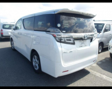 Toyota Vellfire 2018