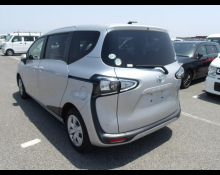 Toyota Sienta 2019