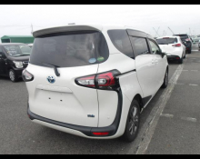 Toyota Sienta 2018
