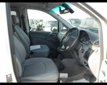 Mercedes Benz V-Class 2009