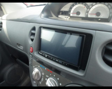 Toyota Sienta 2012