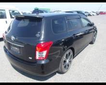 Toyota Corolla Fielder 2011