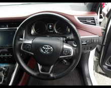 Toyota Harrier 2019