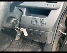 Toyota Noah 2013