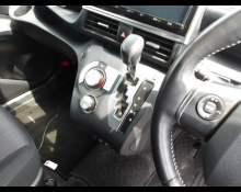 Toyota Sienta 2020