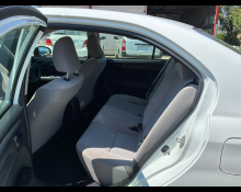 Toyota Corolla Axio 2015