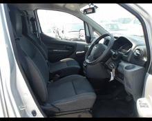 Nissan NV200 2019