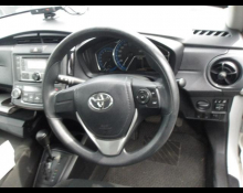 Toyota Corolla Axio 2018
