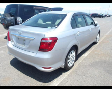Toyota Corolla Axio 2015