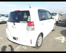Toyota Spade 2019