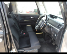 Daihatsu Tanto 2019