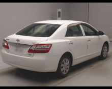 Toyota Premio 2013