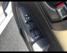 Toyota Corolla Axio 2014