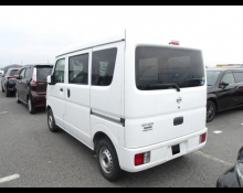 Nissan NV100 2020