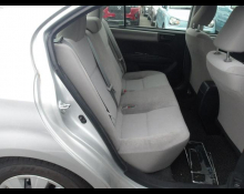 Toyota Corolla Axio 2014