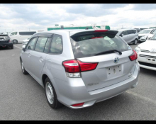 Toyota Corolla Fielder 2018