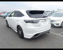 Toyota Harrier 2016