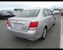 Toyota Corolla Axio 2014