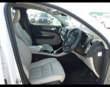 Volvo XC40 2021