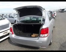 Toyota Corolla Axio 2012