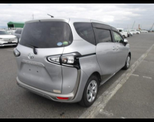 Toyota Sienta 2020