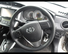 Toyota Corolla Fielder 2014