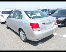 Toyota Corolla Axio 2013