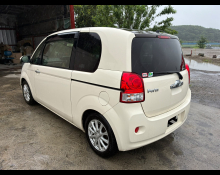 Toyota Porte 2019