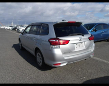 Toyota Corolla Fielder 2018