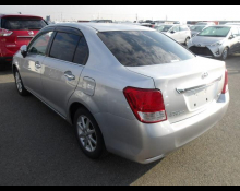 Toyota Corolla Axio 2013