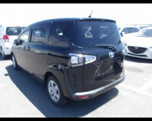 Toyota Sienta 2019