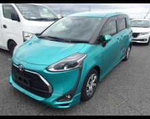 Toyota Sienta 2018