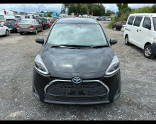 Toyota Sienta 2019