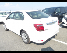 Toyota Corolla Axio 2015