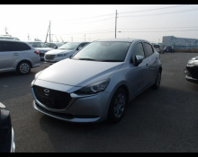 Mazda Mazda2 2021
