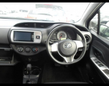 Toyota Vitz 2016