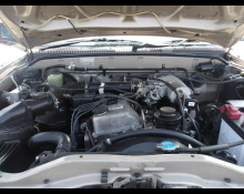 Toyota Hilux Sports Pickup 2003